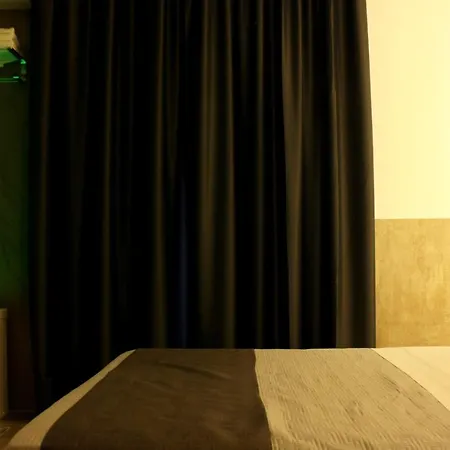 Twice - Duomo Bed & Breakfast Napels